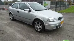 Grijs Gebruikt 1999 Opel Astra Club Hatchback | € 699 (Goede deal)