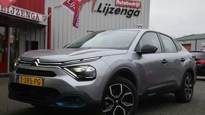 Gebruikt 2023 Citroën e-C4 Feel Sedan | € 16.900 (Super prijs)