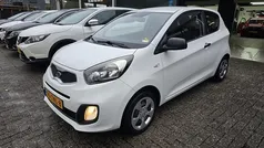 Wit Gebruikt 2012 Kia Picanto Hatchback | € 5.999 (Eerlijke prijs)