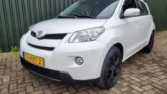 Wit Gebruikt 2009 Toyota Urban Cruiser SUV | € 5.390 (Eerlijke prijs)