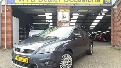 Occasion Ford Focus Limited 125 PK (91 kW) 2010 Grijs Hatchback