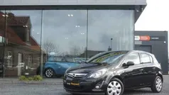 Zwart Gebruikt 2014 Opel Corsa Enjoy Sedan | € 7.300 (Eerlijke prijs)