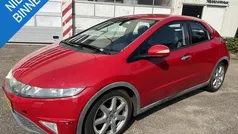 Rood Gebruikt 2008 Honda Civic Executive Hatchback | € 2.975 (Eerlijke prijs)