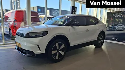 Wit Nieuw 2025 Ford Capri Extended Range SUV | € 42.940 (Super prijs)