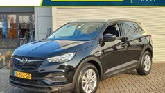 Zwart Gebruikt 2019 Opel Grandland X Edition SUV | € 19.895 (Eerlijke prijs)