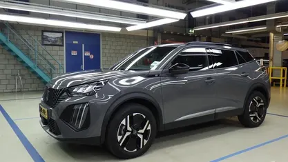 Gebruikt 2025 Peugeot e-2008 Allure SUV | € 30.395 (Eerlijke prijs)