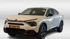 Gebruikt 2023 Citroën e-C4 Feel Sedan | € 23.925 (Eerlijke prijs)
