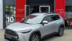 , metallic lak Gebruikt 2024 Toyota Corolla Cross Style SUV | € 36.400 (Eerlijke prijs)