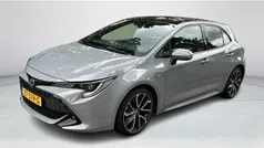 Grijs Gebruikt 2019 Toyota Corolla Premium Hatchback | € 22.945 (Goede deal)