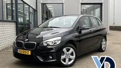Zwart, metallic lak Gebruikt 2017 BMW 225 Active Tourer Executive MPV | € 15.950 (Goede deal)