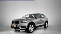 Grijs (metallic) Gebruikt 2021 Volvo XC40 Business Edition SUV | € 28.950 (Super prijs)