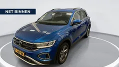 Blauw Gebruikt 2023 VW T-Roc Edition SUV | € 24.940 (Eerlijke prijs)