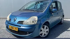 Gebruikt 2010 Renault Modus Dynamique MPV | € 4.450 (Eerlijke prijs)