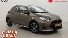 Groen Gebruikt 2024 Toyota Yaris Hatchback | € 23.999 (Eerlijke prijs)