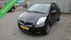 Gebruikt 2010 Toyota Yaris Cool Hatchback | € 2.950 (Eerlijke prijs)