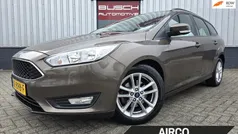 Bruin, metallic lak Gebruikt 2017 Ford Focus Stationwagen | € 9.995 (Eerlijke prijs)