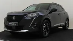 Zwart Gebruikt 2021 Peugeot e-2008 Allure SUV | € 15.925 (Goede deal)