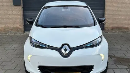 Occasion 2015 Renault Zoe Zen Hatchback | € 5.950 (Eerlijke prijs)