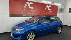 Blauw Gebruikt 2015 Toyota Auris Hatchback | € 10.499 (Eerlijke prijs)