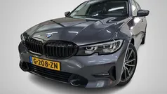 Gebruikt 2020 BMW 320 Executive Sedan | € 27.450 (Eerlijke prijs)