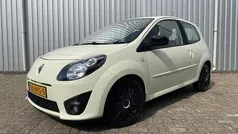 Wit Gebruikt 2010 Renault Twingo Collection Hatchback | € 2.950 (Eerlijke prijs)