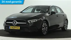 Nachtzwart Gebruikt 2020 Mercedes A160 Business Hatchback | € 21.945 (Eerlijke prijs)