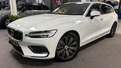 Gebruikt 2020 Volvo V60 Business Edition Stationwagen | € 27.400 (Goede deal)