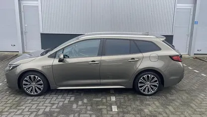 Occasion 2020 Toyota Corolla Business Edition Stationwagen | € 19.850 (Eerlijke prijs)