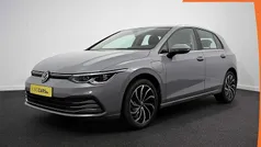Grijs Gebruikt 2020 VW Golf VIII Style Hatchback | € 22.390 (Eerlijke prijs)