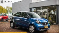 Blauw Gebruikt 2016 Smart ForFour Pure Hatchback | € 5.550 (Goede deal)