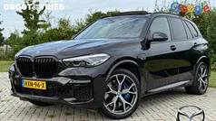 Zwart Gebruikt 2023 BMW X5 Executive SUV | € 67.995 (Super prijs)