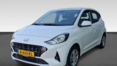 Wit Gebruikt 2022 Hyundai i10 Comfort Hatchback | € 14.730 (Eerlijke prijs)