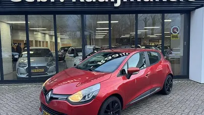 Occasion 2016 Renault Clio IV Dynamique Hatchback | € 4.900 (Goede deal)