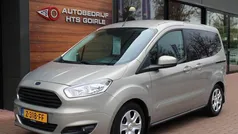Grijs Gebruikt 2015 Ford Tourneo Courier Titanium MPV | € 9.950 (Eerlijke prijs)