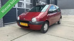 Rood Gebruikt 2000 Renault Twingo Hatchback | € 650 (Goede deal)