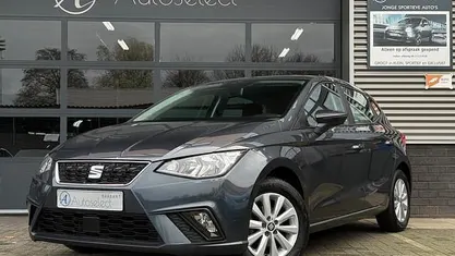 Grijs Occasion 2020 Seat Ibiza Style Hatchback | € 10.990 (Eerlijke prijs)