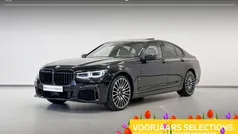 Zwart Gebruikt 2019 BMW 745e Executive Sedan | € 54.995 (Eerlijke prijs)