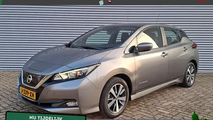 Grijs Gebruikt 2020 Nissan Leaf Acenta Hatchback | € 11.495 (Eerlijke prijs)