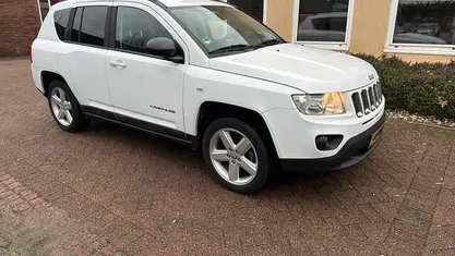 Gebruikt 2012 Jeep Compass Sport SUV | € 7.495 (Eerlijke prijs)
