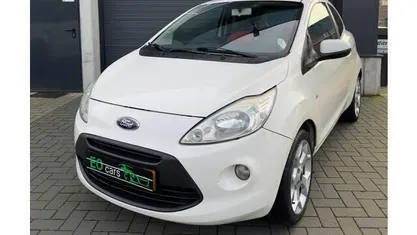 Wit Occasion 2009 Ford Ka Titanium Hatchback | € 3.495 (Eerlijke prijs)