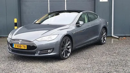 Occasion Tesla Model S 278 kW (378 PK) 2014 Grijs (metallic) Hatchback