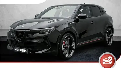 Gebruikt 2025 Alfa Romeo Junior Veloce SUV | € 41.925 (Eerlijke prijs)