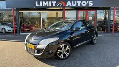 Zwart Gebruikt 2011 Renault Mégane Coupé Bose Edition Coupé | € 5.999 (Eerlijke prijs)