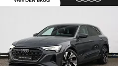 Grijs Gebruikt 2024 Audi Q8 e-tron Comfort SUV | € 55.800 (Eerlijke prijs)