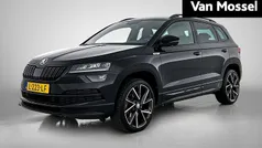 Zwart Gebruikt 2021 Skoda Karoq Business Line SUV | € 29.944 (Eerlijke prijs)