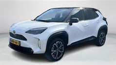 Wit Gebruikt 2022 Toyota Yaris Cross Executive SUV | € 28.900 (Eerlijke prijs)