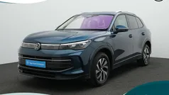 Blauw (metallic) Gebruikt 2024 VW Tiguan Edition SUV | € 45.900 (Goede deal)