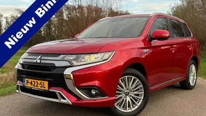 Occasion Mitsubishi Outlander Intense+ 135 PK (99 kW) 2020 SUV