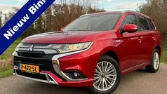 Gebruikt 2020 Mitsubishi Outlander Intense+ SUV | € 23.950 (Eerlijke prijs)