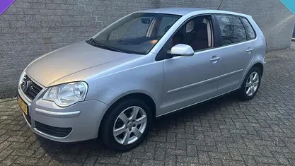 Gebruikt 2005 VW Polo Hatchback | € 4.999 (Eerlijke prijs)